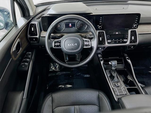 used 2022 Kia Sorento car, priced at $27,998