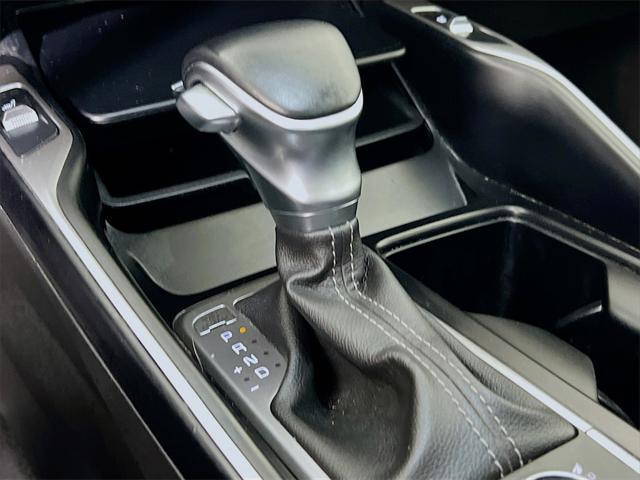 used 2022 Kia Sorento car, priced at $27,998