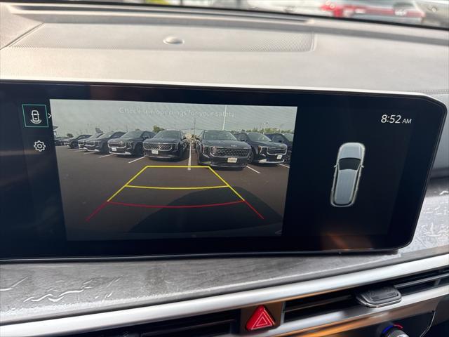 new 2025 Kia Sorento car, priced at $40,278