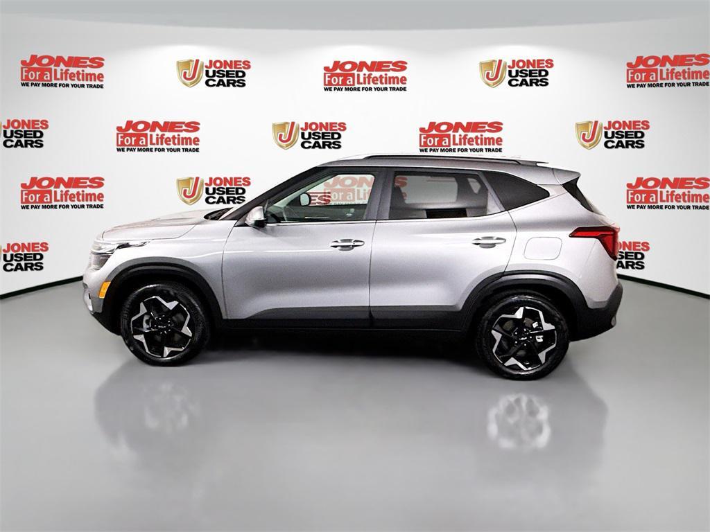 used 2025 Kia Seltos car, priced at $27,998
