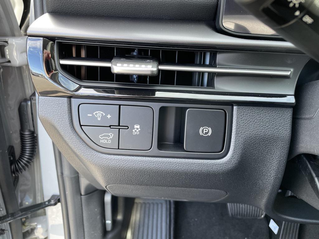 new 2026 Kia Sportage car, priced at $32,800