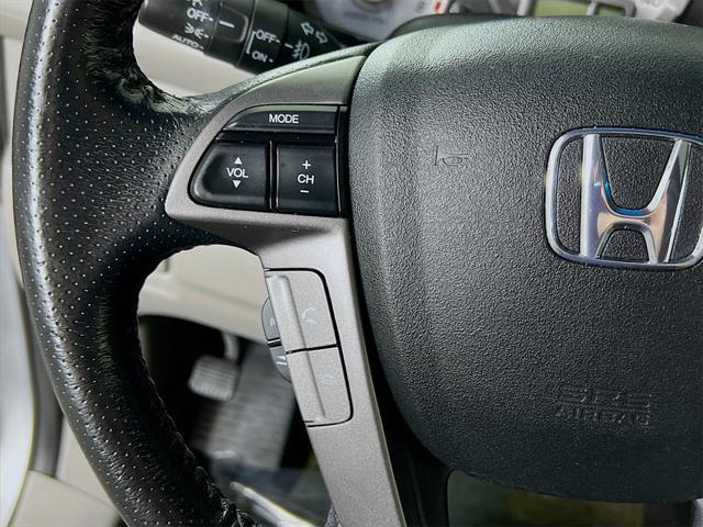 used 2015 Honda Pilot car, priced at $17,995
