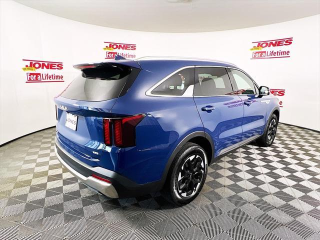 used 2024 Kia Sorento car, priced at $33,998