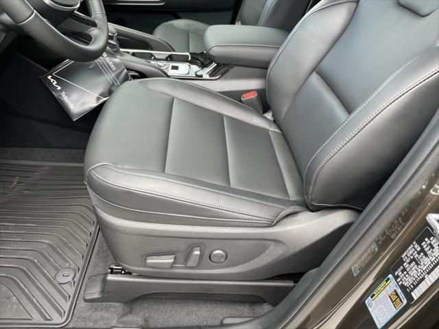 new 2025 Kia Telluride car, priced at $41,884