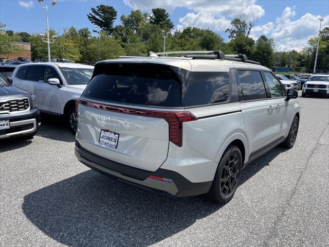 new 2025 Kia Carnival car, priced at $51,998