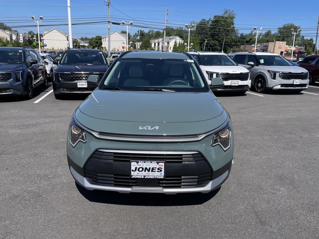 new 2025 Kia Niro car, priced at $28,998