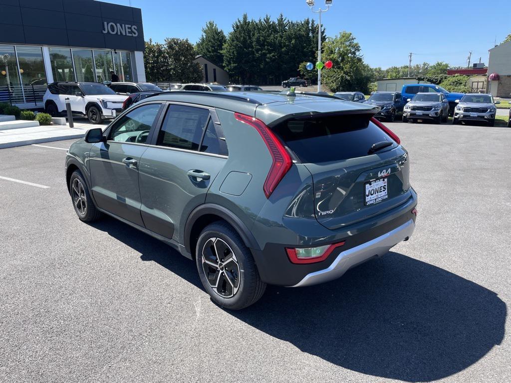 new 2025 Kia Niro car, priced at $28,998