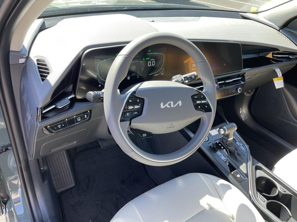 new 2025 Kia Niro car, priced at $28,998