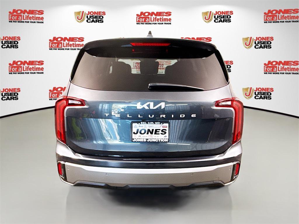 used 2024 Kia Telluride car, priced at $36,997