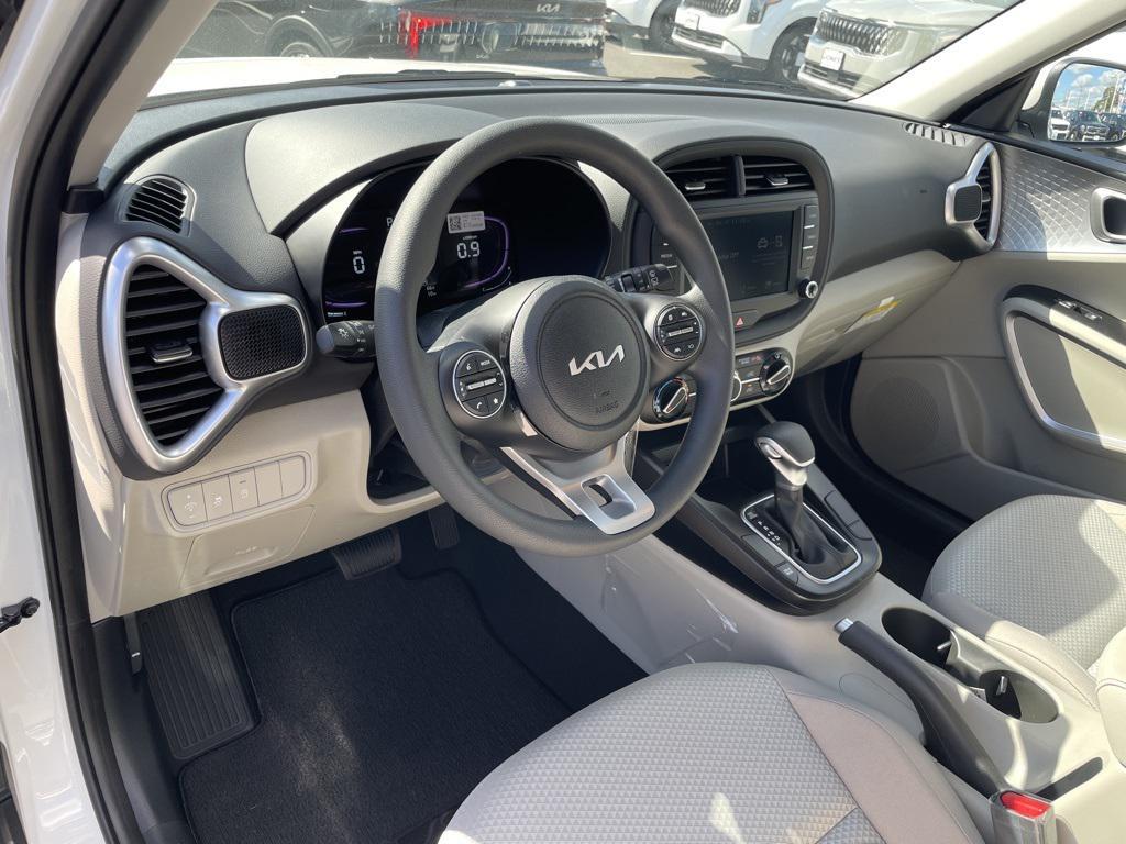 new 2025 Kia Soul car, priced at $21,451