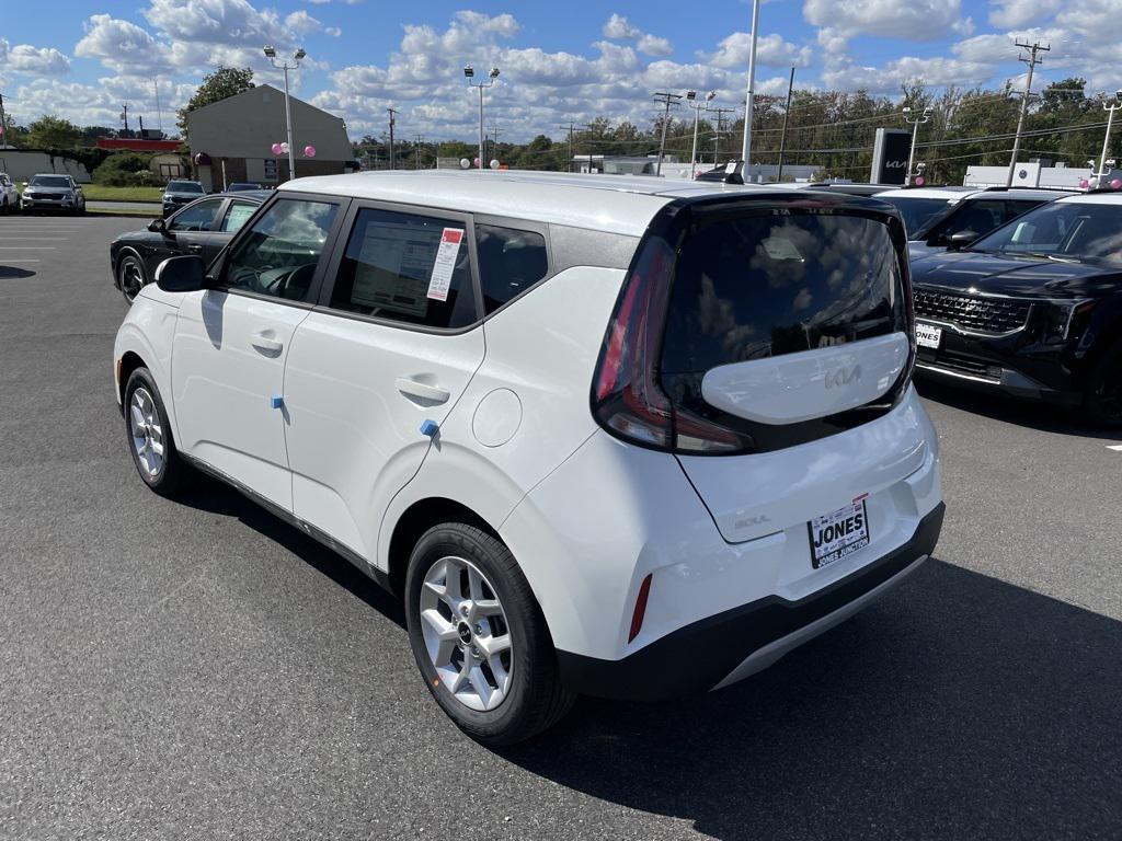 new 2025 Kia Soul car, priced at $21,451