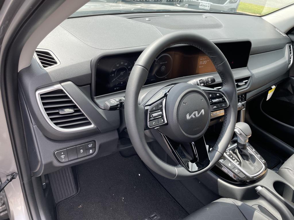 new 2026 Kia Seltos car, priced at $29,975