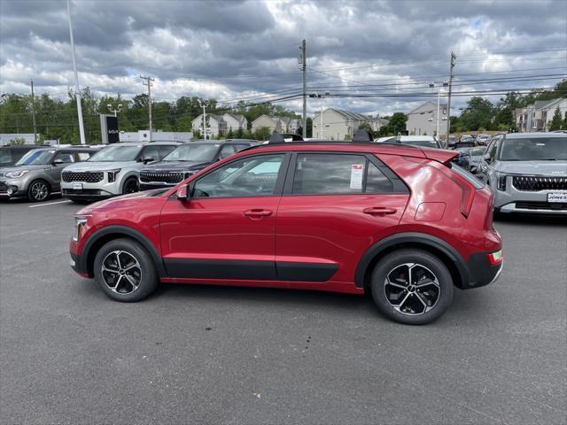 new 2025 Kia Niro car, priced at $29,705