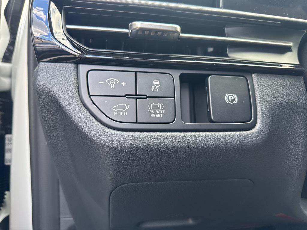 new 2026 Kia Sportage Hybrid car, priced at $34,966