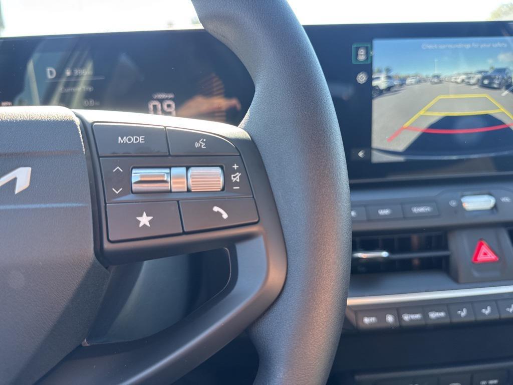 new 2025 Kia K4 car, priced at $23,340