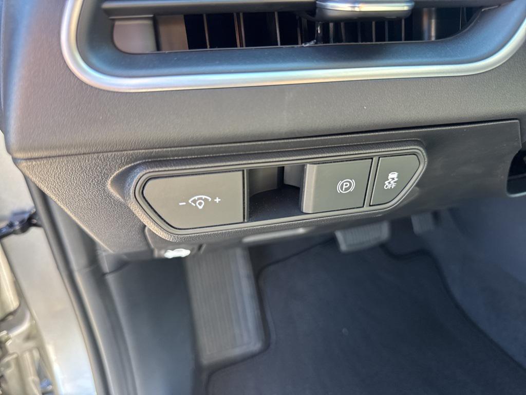 new 2025 Kia K4 car, priced at $23,340