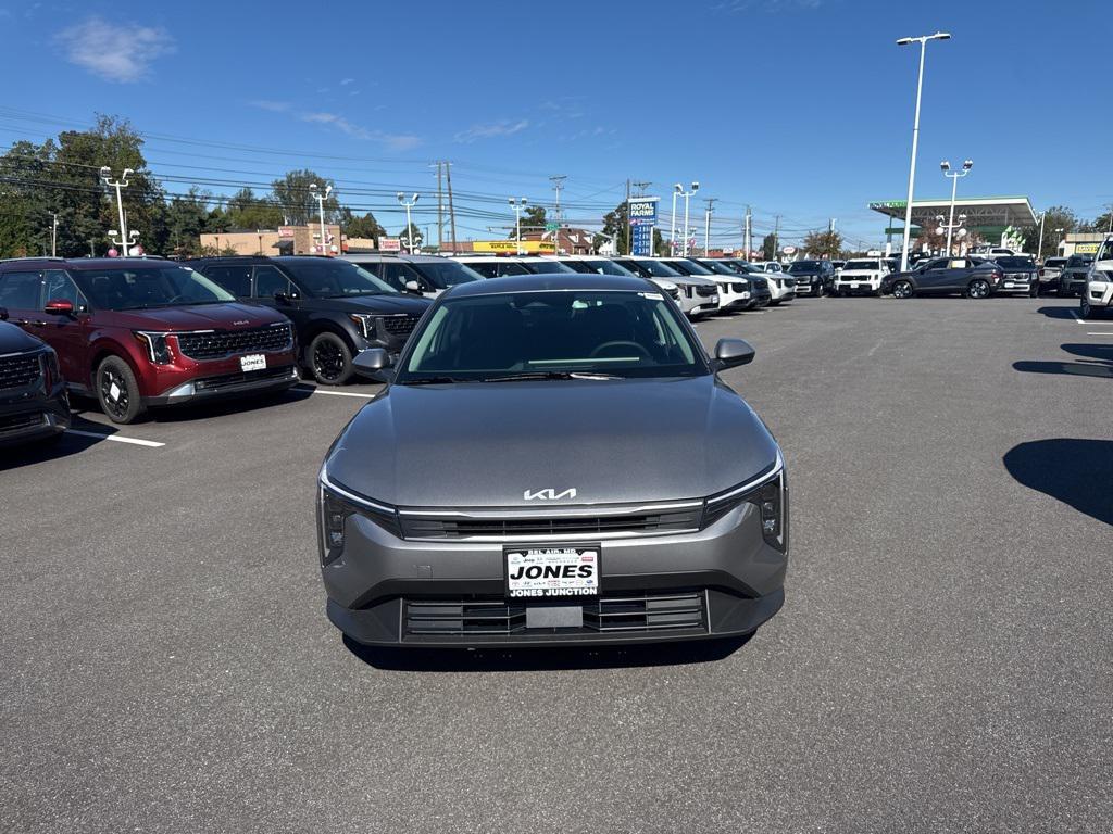 new 2025 Kia K4 car, priced at $23,340