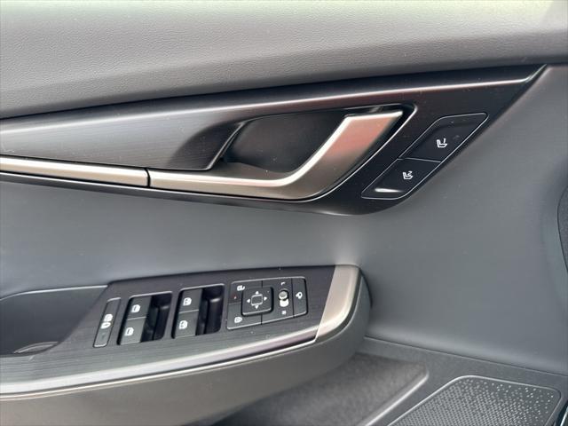 new 2025 Kia EV6 car, priced at $52,024