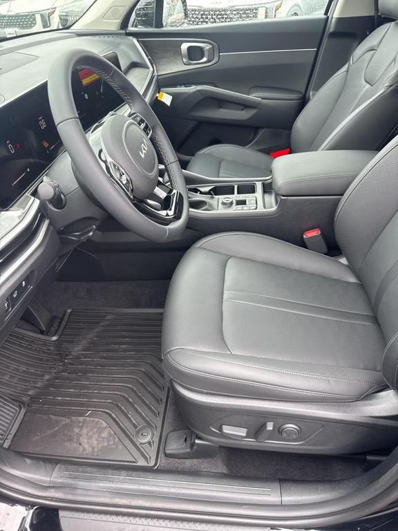 new 2025 Kia Sorento car, priced at $39,498