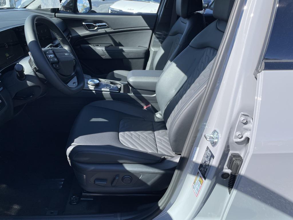 new 2026 Kia Sportage Hybrid car, priced at $35,821