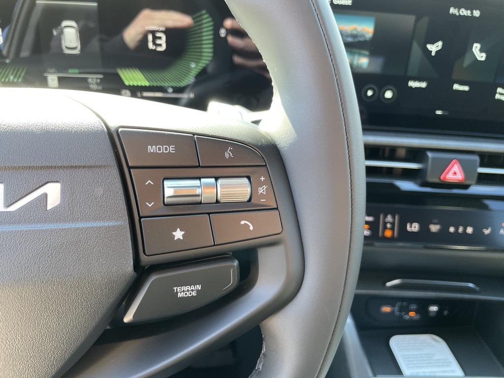 new 2026 Kia Sportage Hybrid car, priced at $35,821