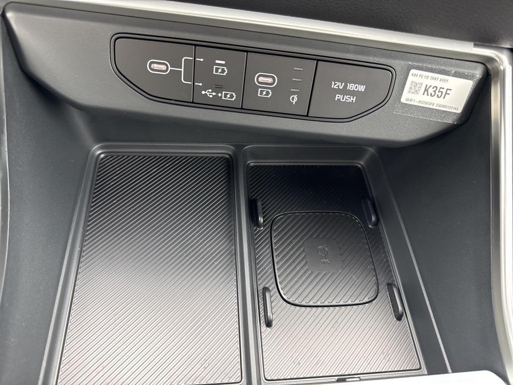 new 2026 Kia Carnival car, priced at $49,974