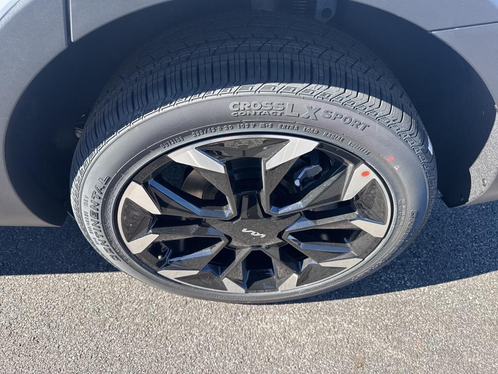 new 2026 Kia Sorento car, priced at $40,300