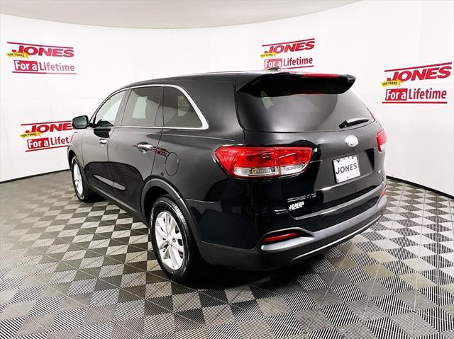 used 2016 Kia Sorento car, priced at $12,998