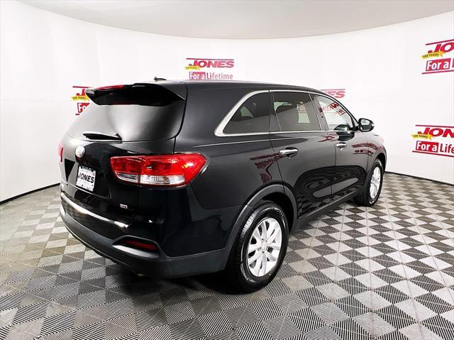 used 2016 Kia Sorento car, priced at $12,998