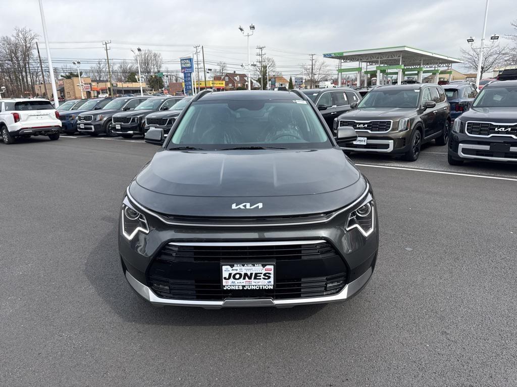 new 2025 Kia Niro car, priced at $30,998