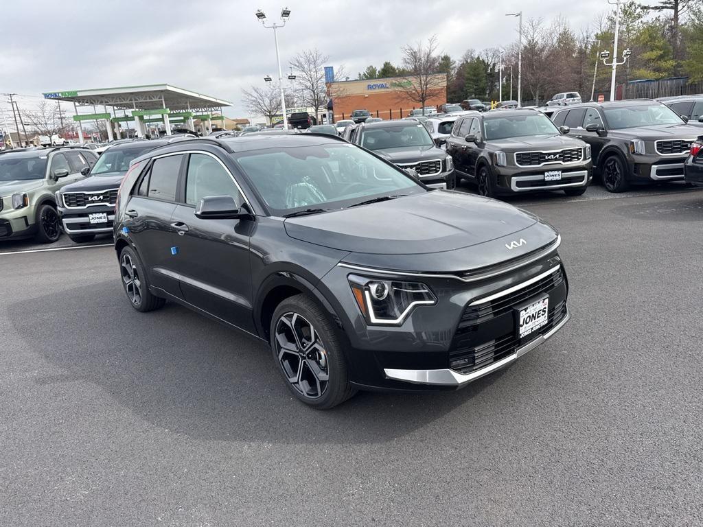 new 2025 Kia Niro car, priced at $30,998