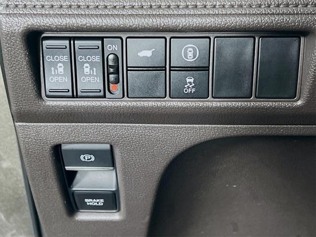 used 2022 Honda Odyssey car, priced at $33,753