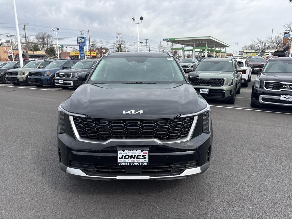 new 2025 Kia Sorento car, priced at $35,998