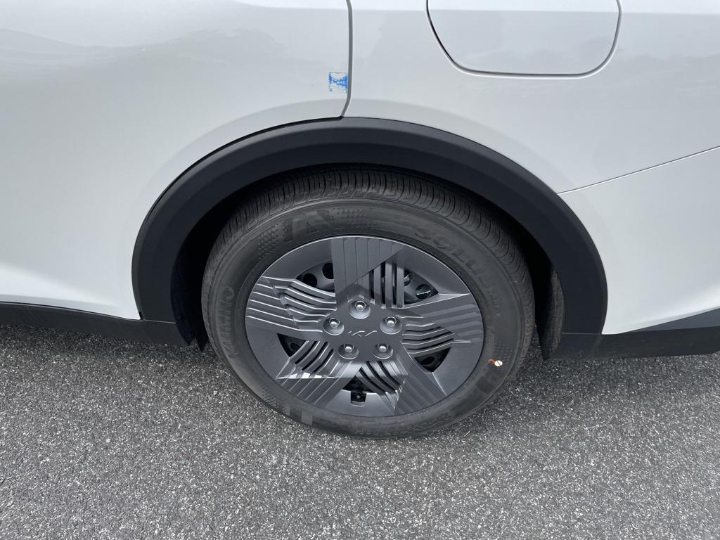 new 2025 Kia K4 car, priced at $24,409