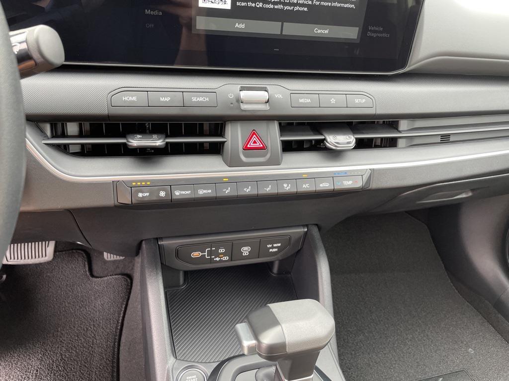 new 2025 Kia K4 car, priced at $24,409