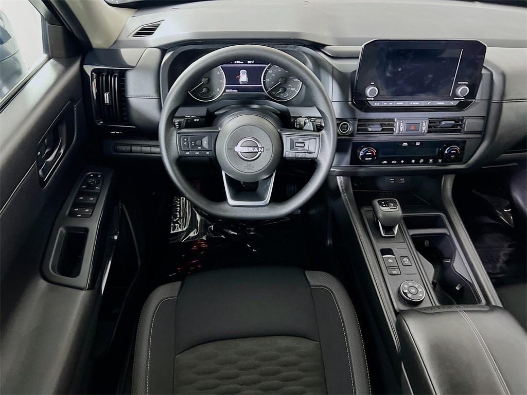 used 2024 Nissan Pathfinder car, priced at $30,998