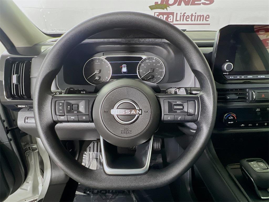 used 2024 Nissan Pathfinder car, priced at $30,998