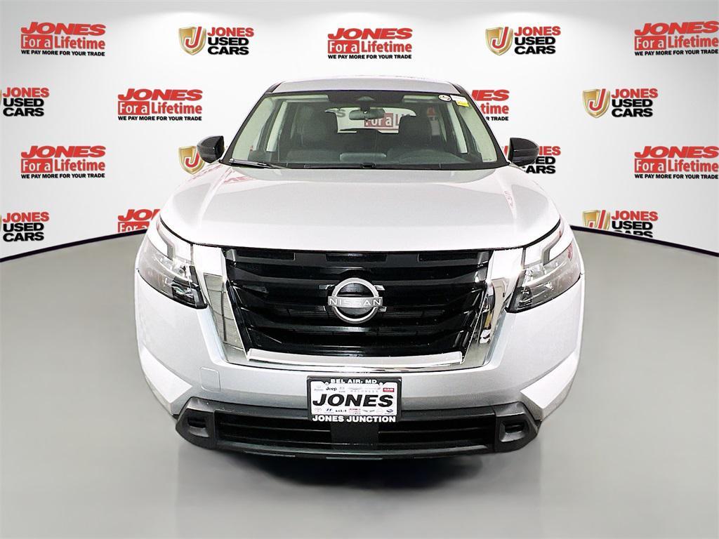 used 2024 Nissan Pathfinder car, priced at $30,998