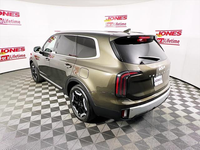 used 2023 Kia Telluride car, priced at $38,996