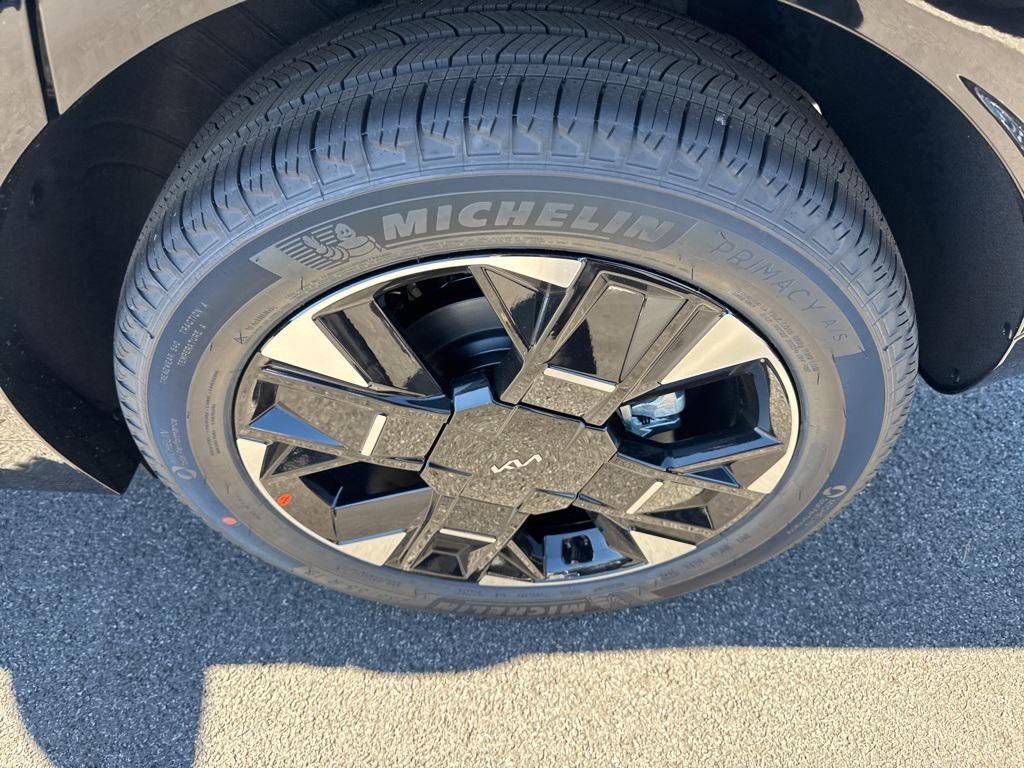 new 2026 Kia Sportage car, priced at $38,310