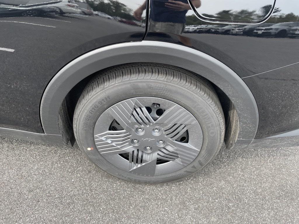 new 2025 Kia K4 car, priced at $22,371