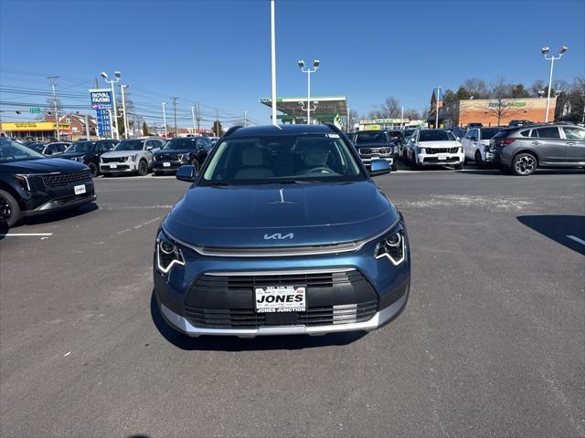 new 2025 Kia Niro car, priced at $30,532