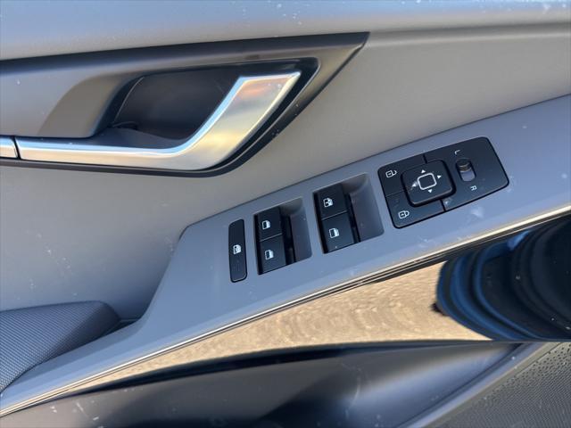 new 2025 Kia Niro car, priced at $30,532