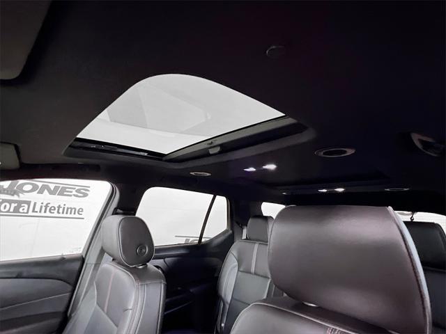 used 2022 Chevrolet Traverse car, priced at $36,998