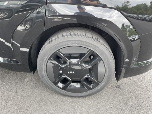 new 2026 Kia EV9 car, priced at $72,628