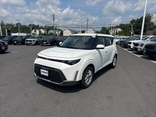 new 2025 Kia Soul car, priced at $21,530