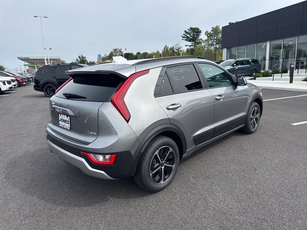 new 2025 Kia Niro car, priced at $31,595