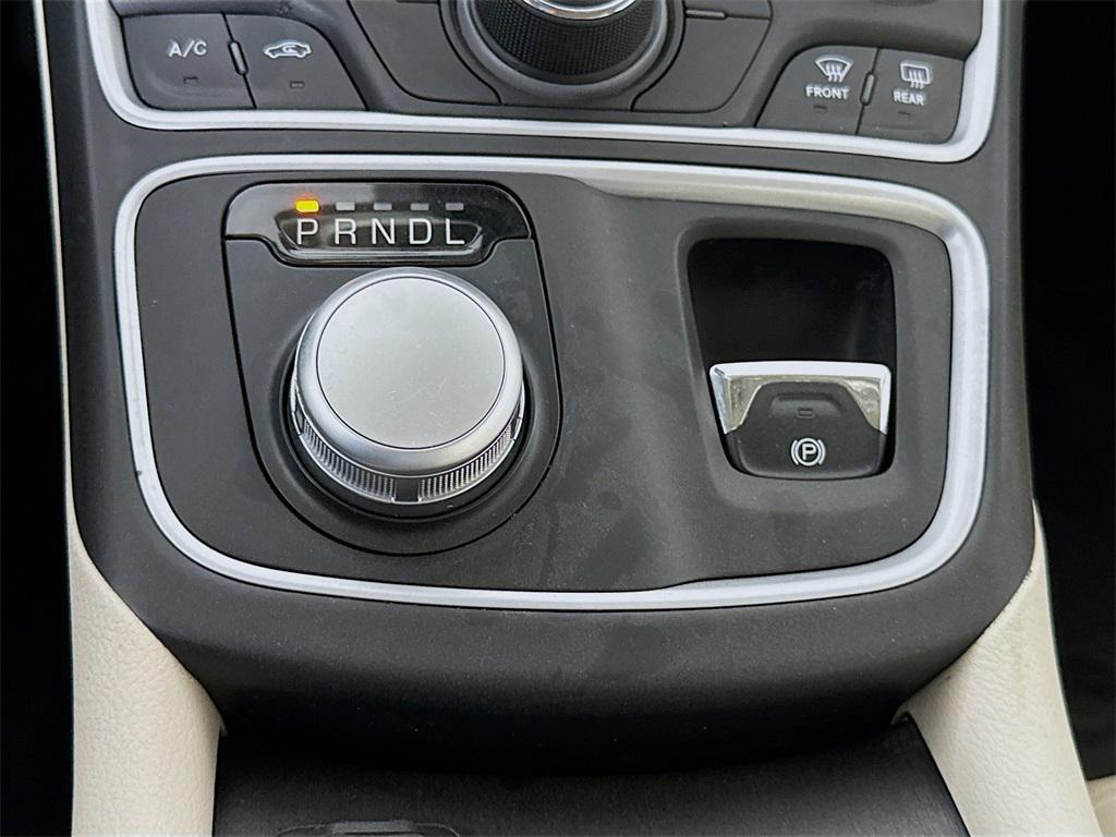 used 2016 Chrysler 200 car, priced at $14,160