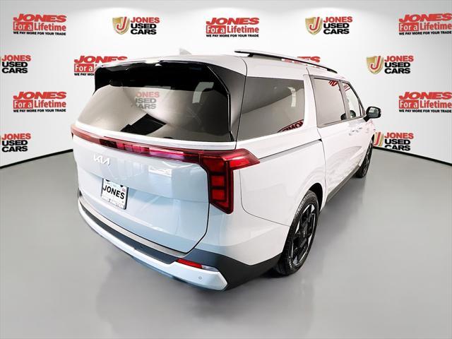 used 2025 Kia Carnival car, priced at $40,998