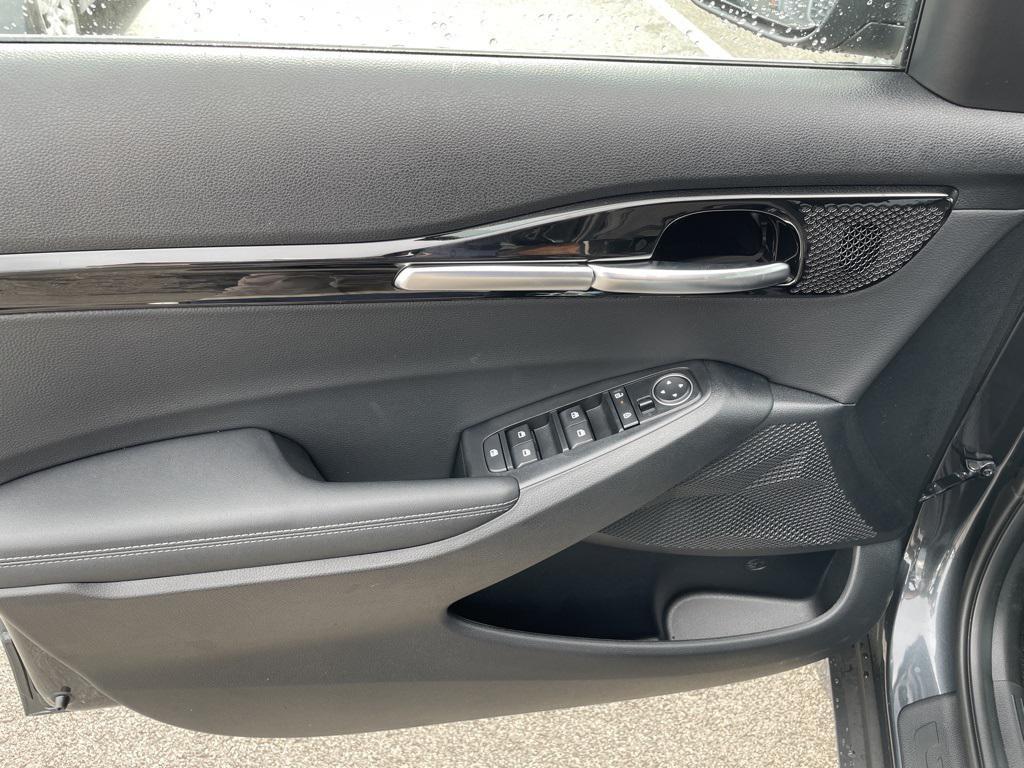 new 2026 Kia Seltos car, priced at $27,124